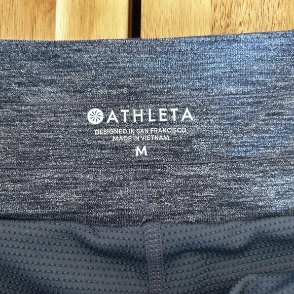 ATHLETA grey Skorts size M new condition! - Picture 3 of 8